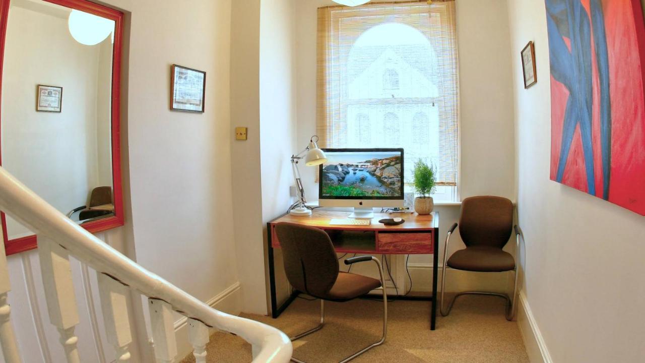 Burlington Palace Eastbourne Seafront Villa With Garden. المظهر الخارجي الصورة