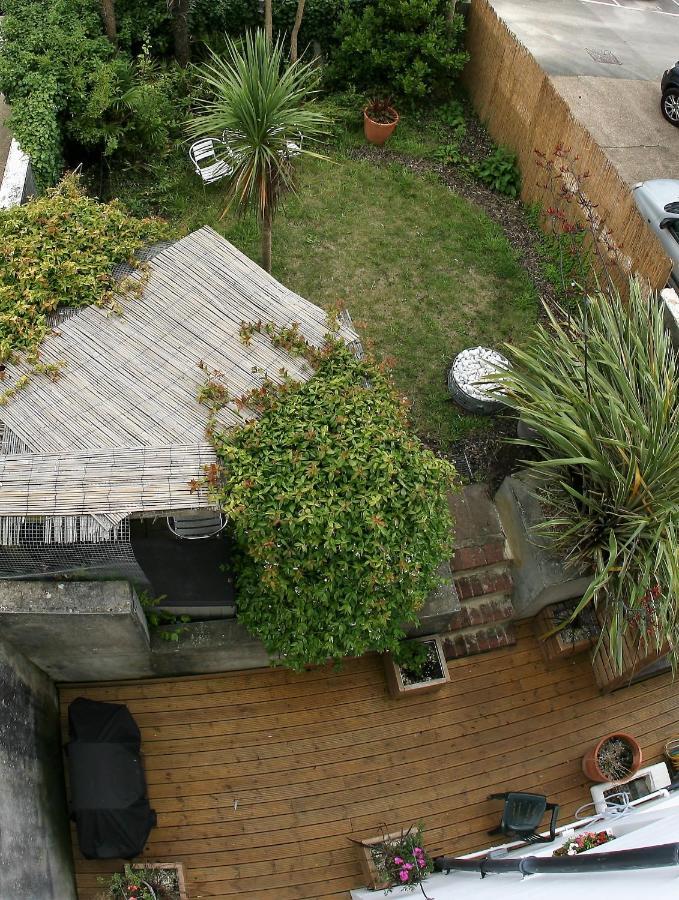 Burlington Palace Eastbourne Seafront Villa With Garden. المظهر الخارجي الصورة